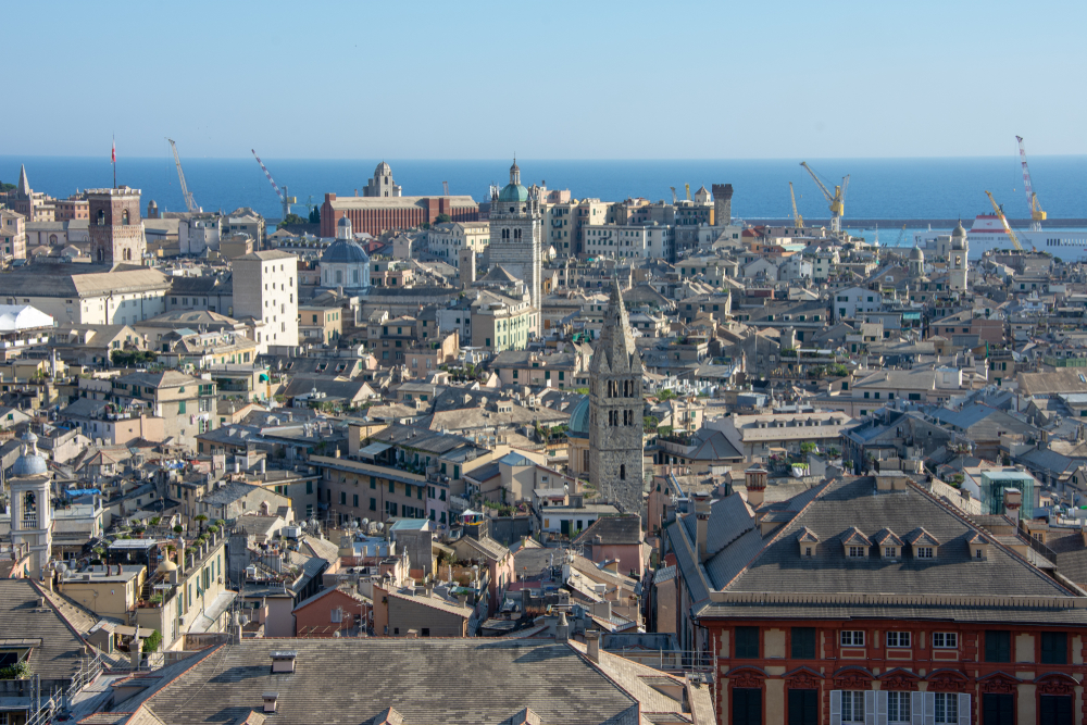 vista panoramica di Genova da Spianata Castelletto